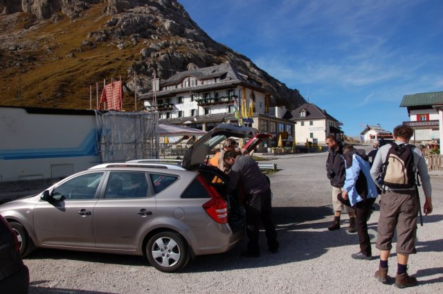 V sedle Passo Pordoi